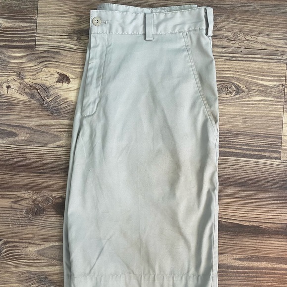 Nike Golf Shorts - Picture 5 of 5